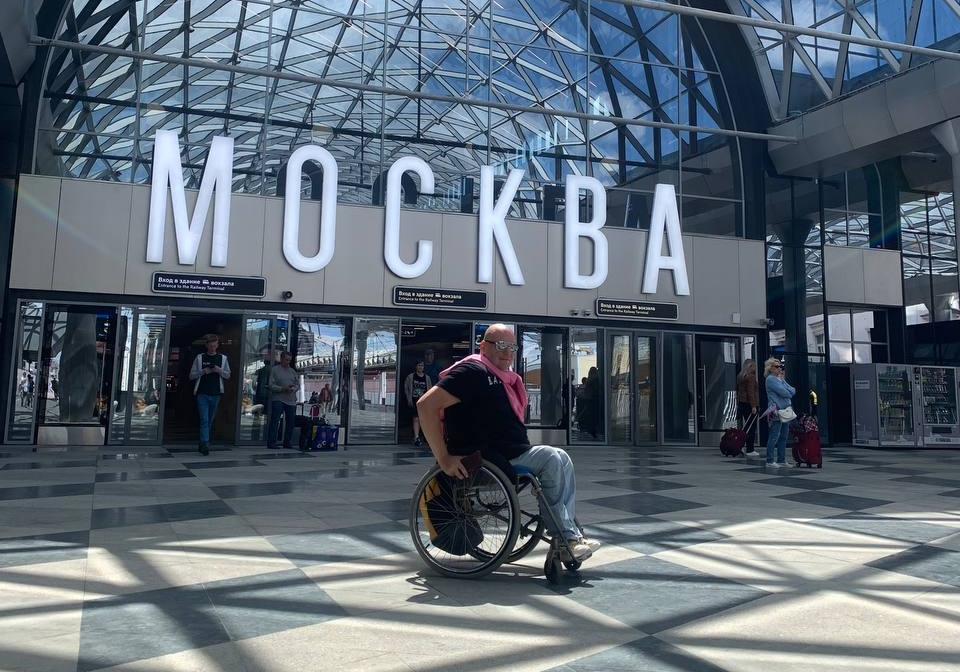 Новый Ленинградский вокзал на инвалидной коляске