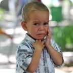 Помощь беженцам и жертвам войны