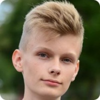 Вова Ткаченко продолжит лечение