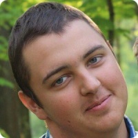 Максим умер