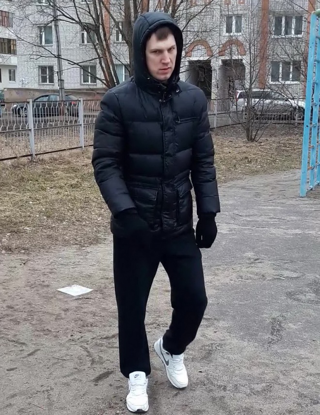 Антон Изотов