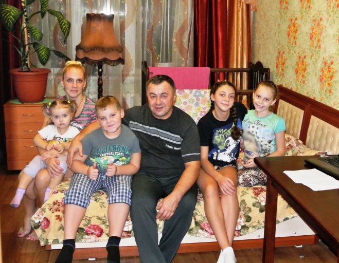 Семья Котовых