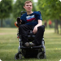 Андрей Дюжев