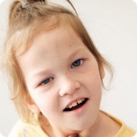 Коляска для Милены Аюповой