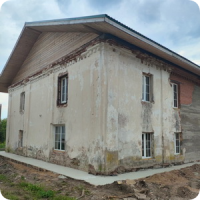 Крепкие стены